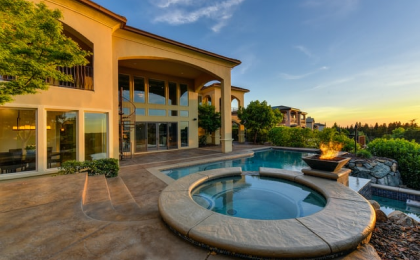story villa